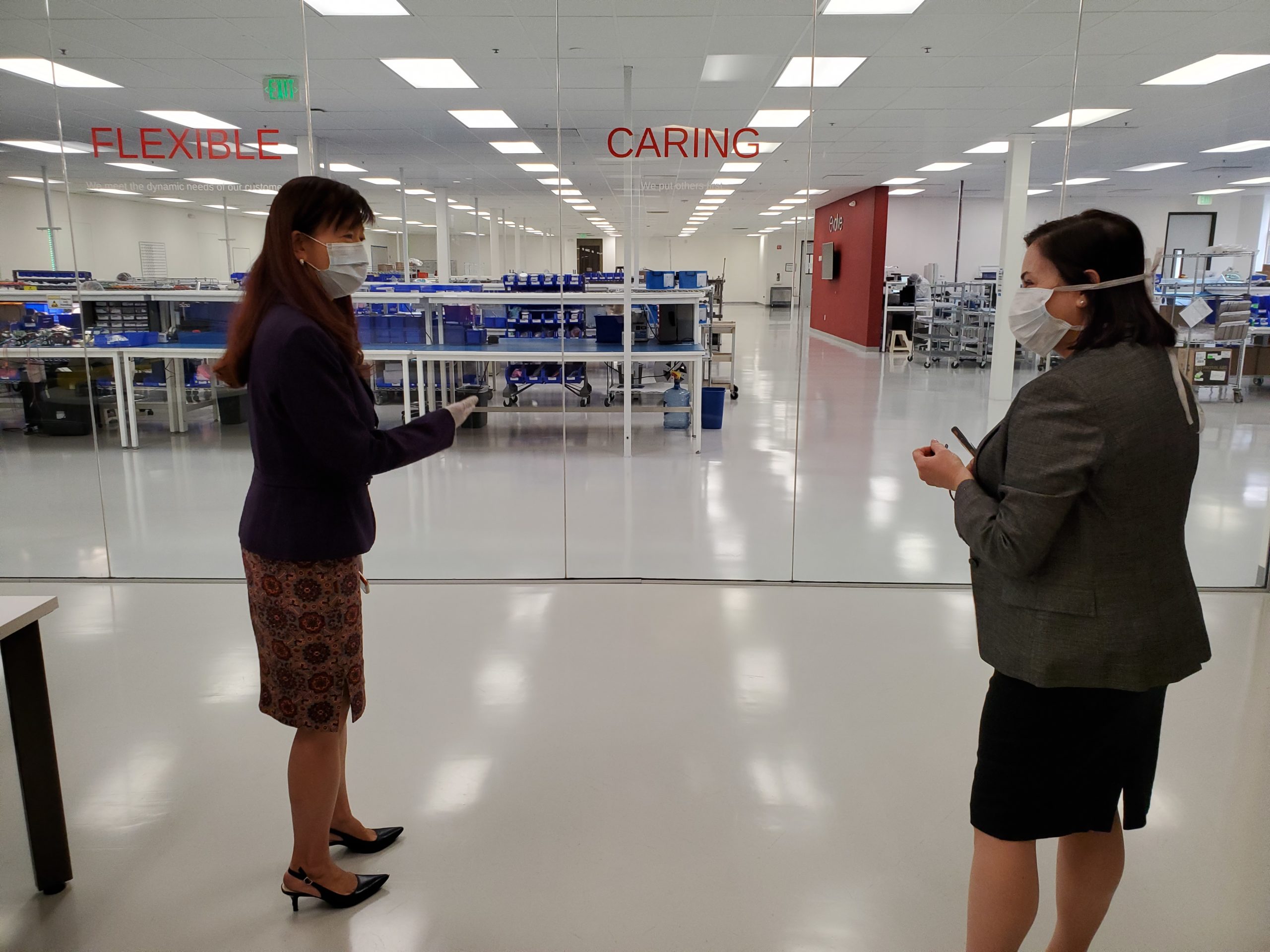 Fremont Mayor Mei touring the Evolve Manufacturing Facility with CEO Noreen King.